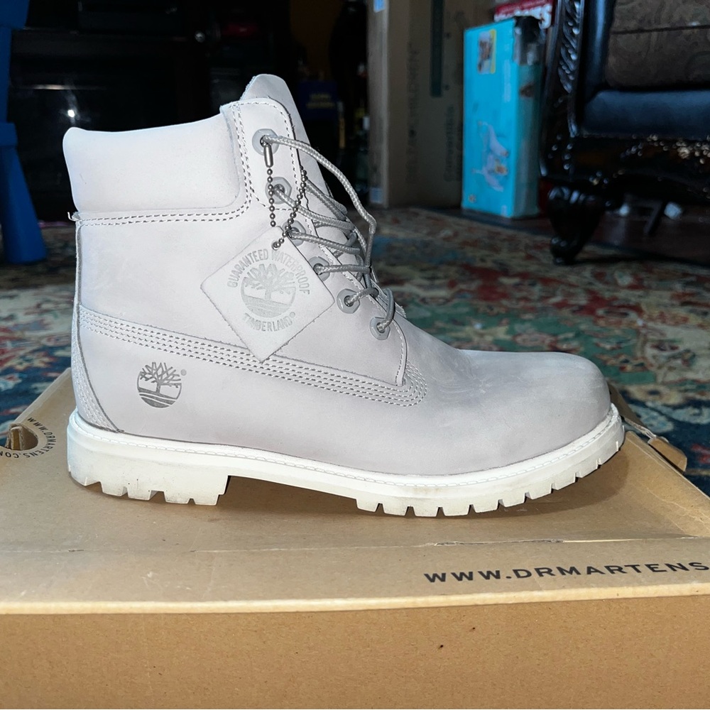 Timberland sliver with white.